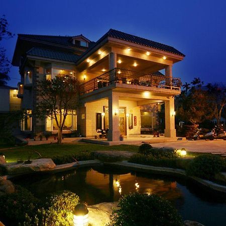 Bed and Breakfast 山久蒔x勺光 Юйчи Экстерьер фото